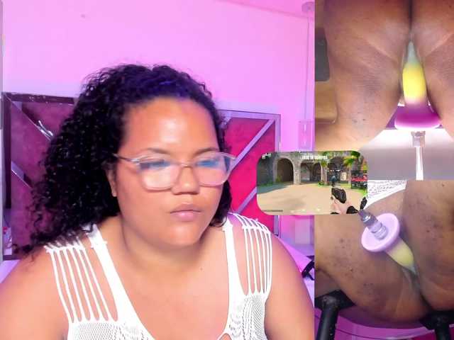 MhiaRey live cam on BongaCams