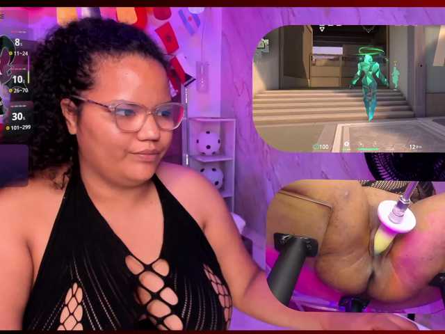 MhiaRey live cam on BongaCams