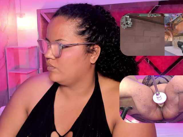 MhiaRey live cam on BongaCams