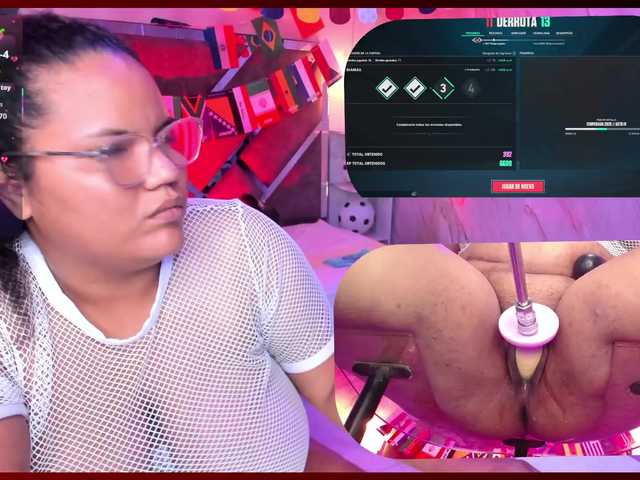 MhiaRey live cam on BongaCams