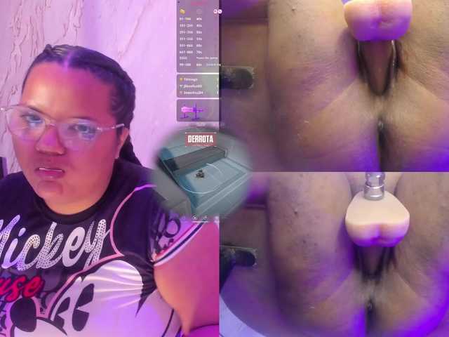 MhiaRey live cam on BongaCams