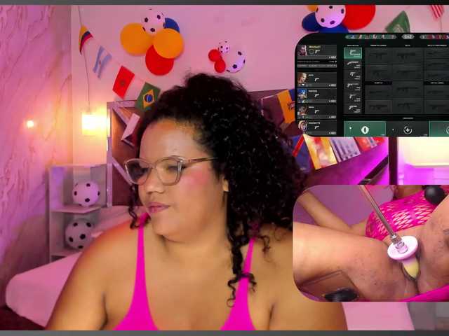 MhiaRey live cam on BongaCams