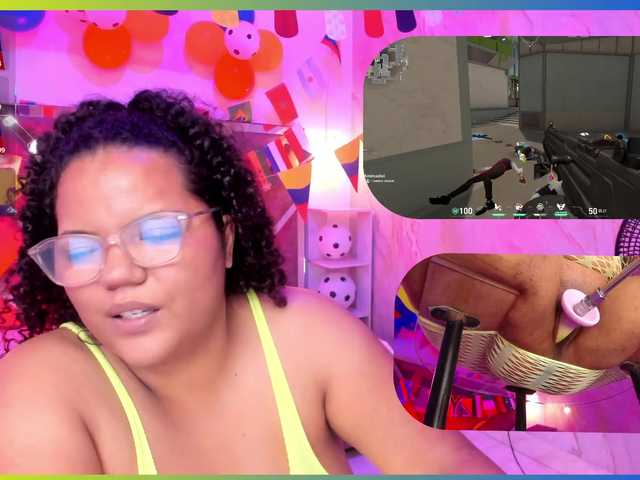 MhiaRey live cam on BongaCams