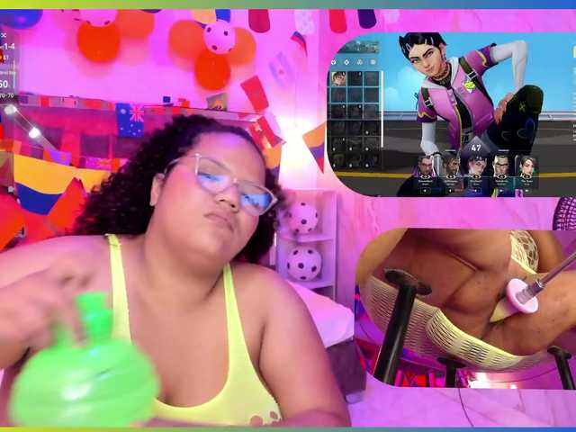 MhiaRey live cam on BongaCams