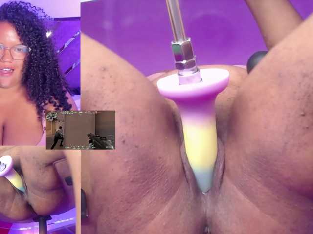 MhiaRey live cam on BongaCams