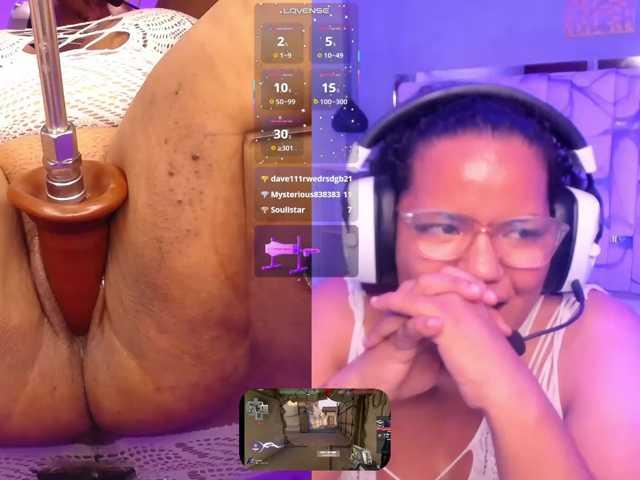 MhiaRey live cam on BongaCams