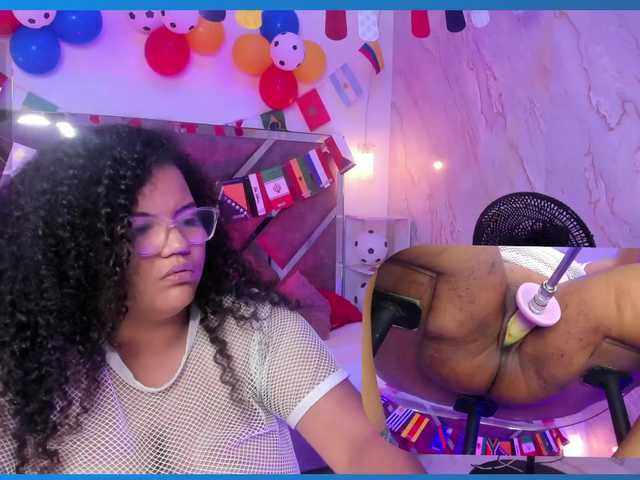 MhiaRey live cam on BongaCams