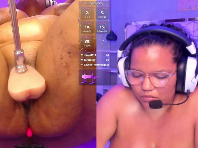 MhiaRey live cam on BongaCams