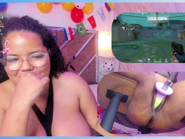 MhiaRey live cam on BongaCams