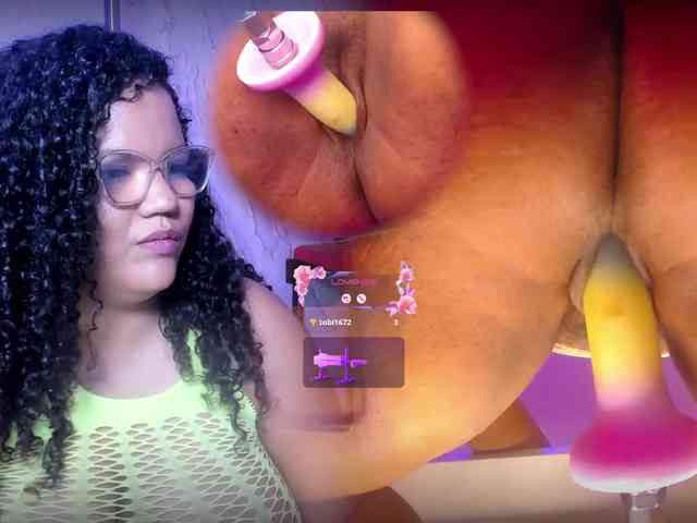 MhiaRey webcam