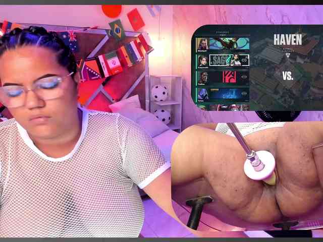 MhiaRey webcam