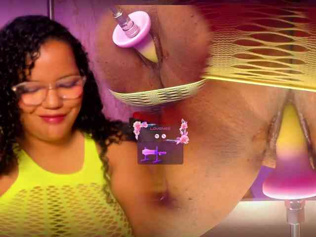 MhiaRey webcam