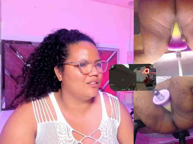 MhiaRey webcam