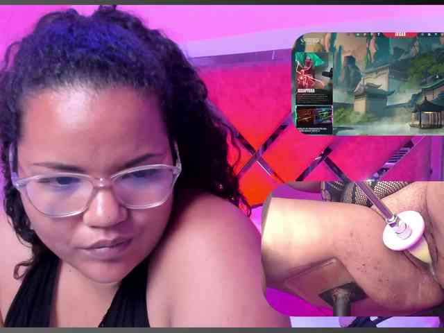 MhiaRey webcam