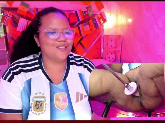 MhiaRey webcam