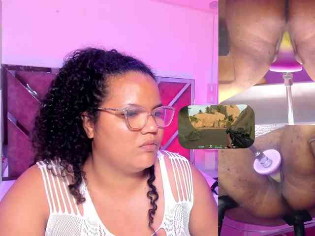 MhiaRey webcam