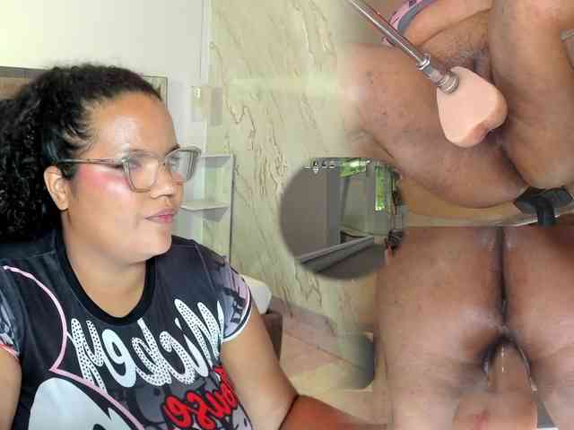 MhiaRey webcam