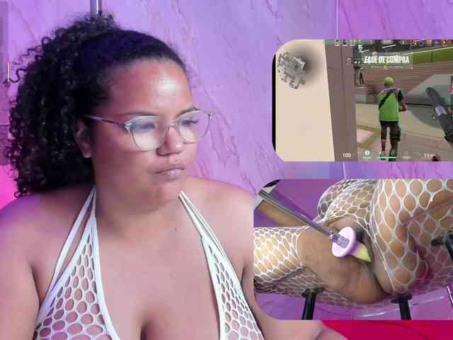 MhiaRey webcam