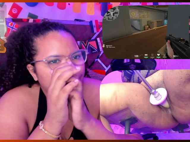 MhiaRey webcam