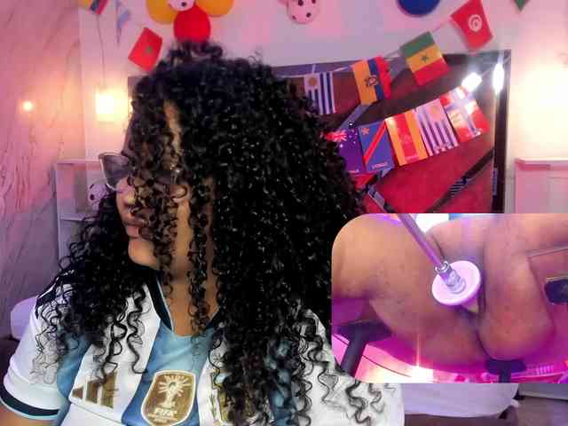 MhiaRey webcam