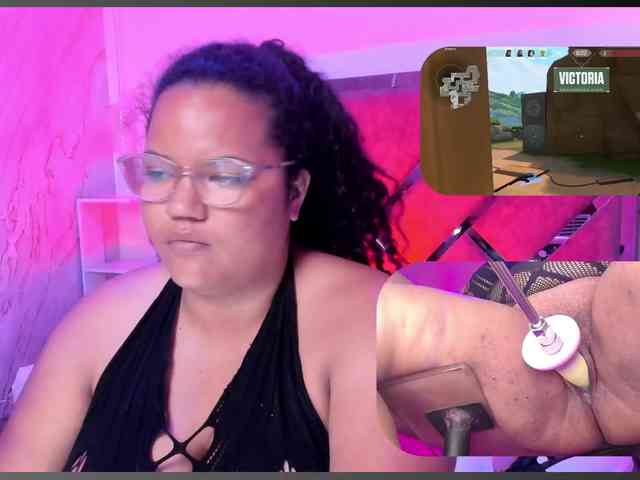 MhiaRey webcam