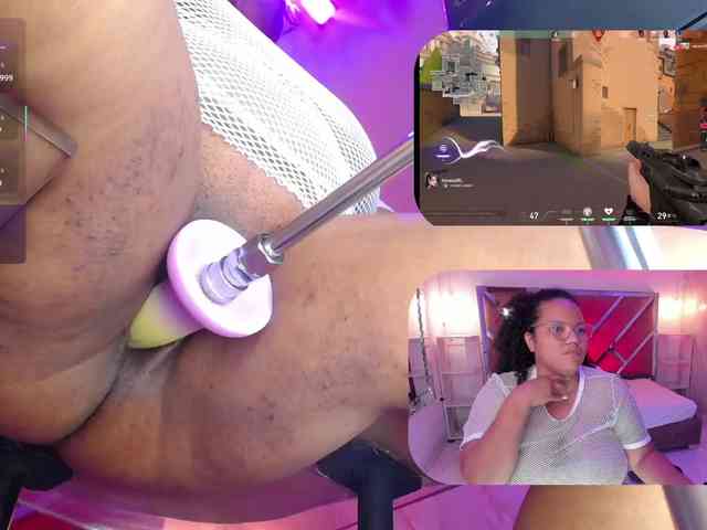 MhiaRey webcam