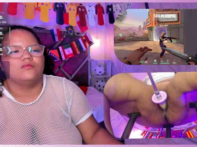 MhiaRey webcam