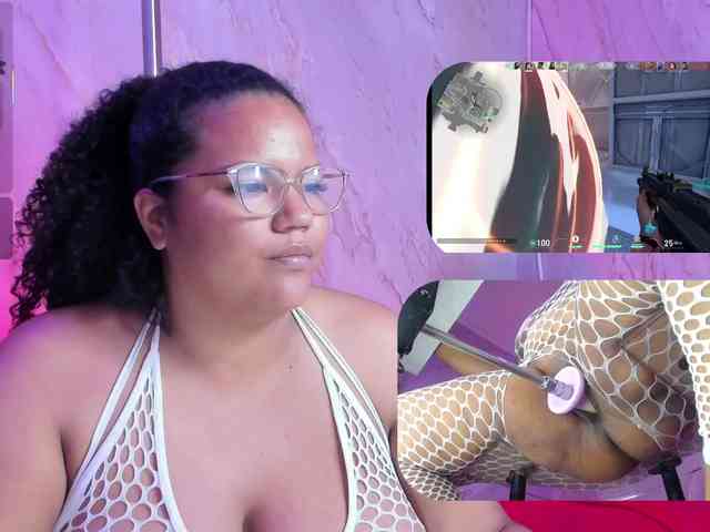 MhiaRey webcam