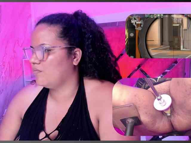 MhiaRey webcam