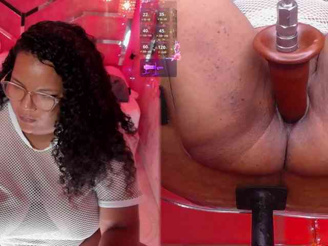 MhiaRey webcam