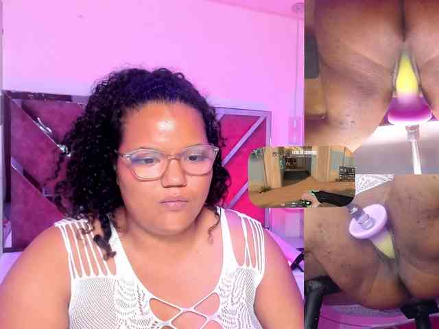 MhiaRey webcam