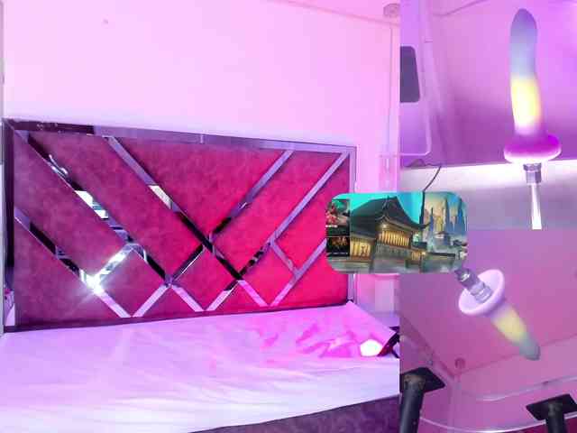 MhiaRey webcam