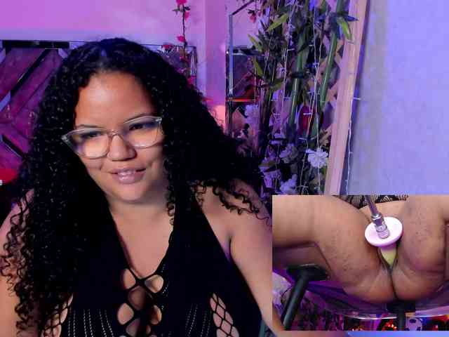 MhiaRey webcam