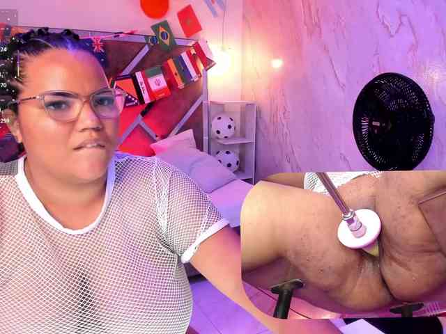 MhiaRey webcam