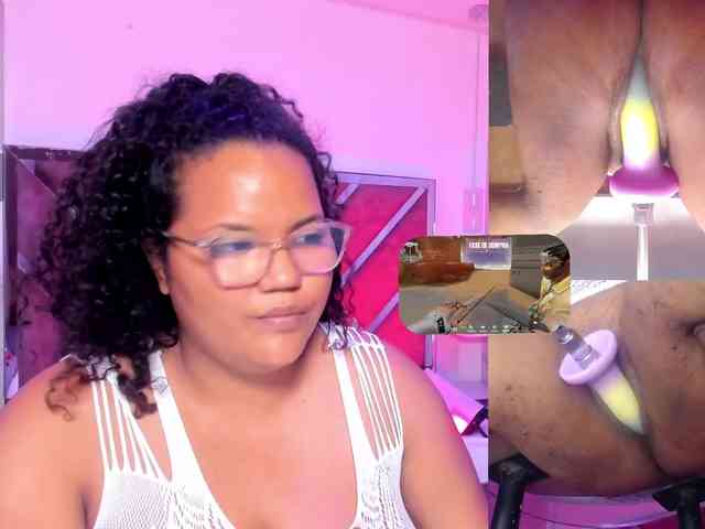 MhiaRey webcam