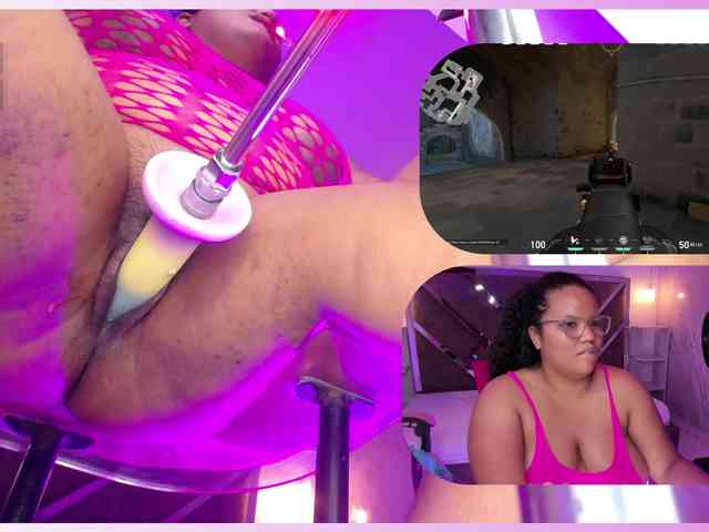 MhiaRey webcam