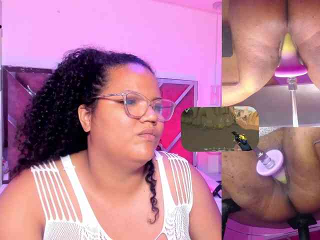 MhiaRey webcam