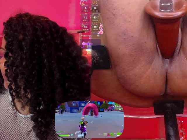 MhiaRey webcam
