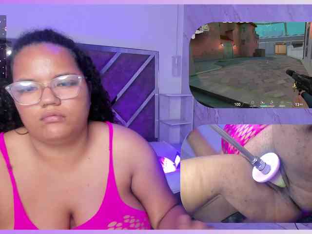 MhiaRey webcam