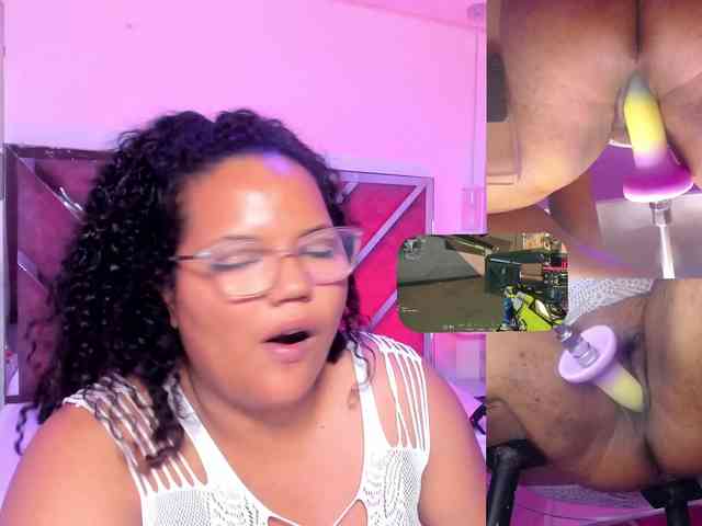 MhiaRey webcam