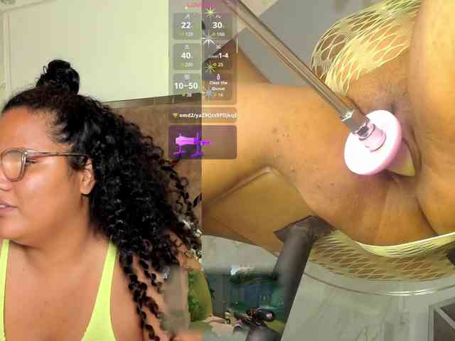 MhiaRey webcam
