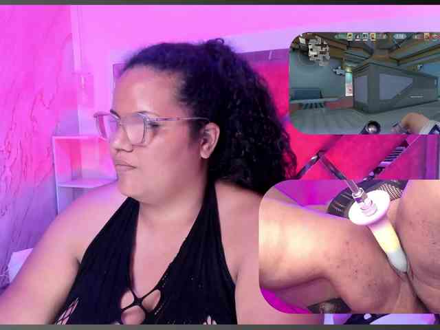 MhiaRey webcam