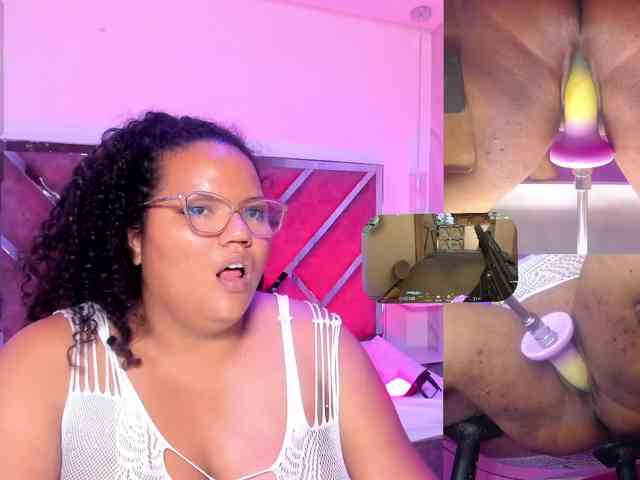 MhiaRey webcam