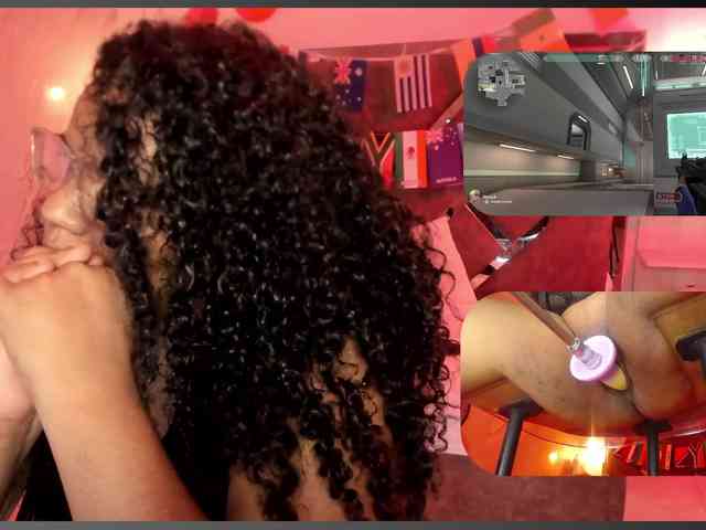 MhiaRey webcam