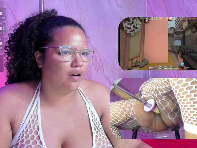 MhiaRey webcam
