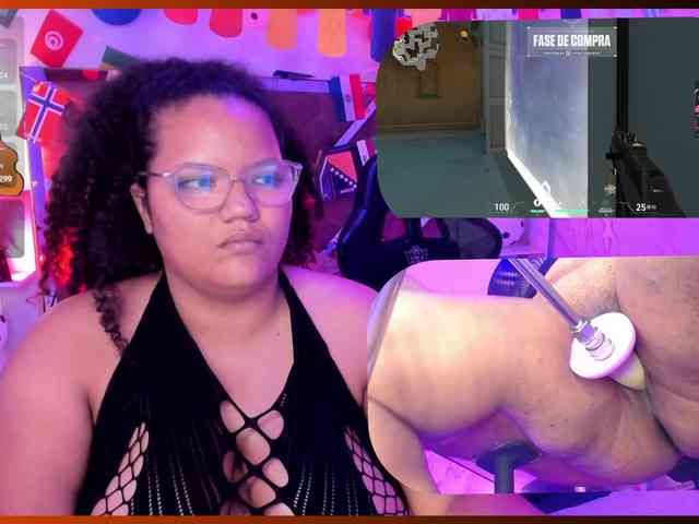 MhiaRey webcam