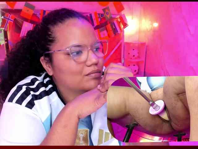 MhiaRey webcam