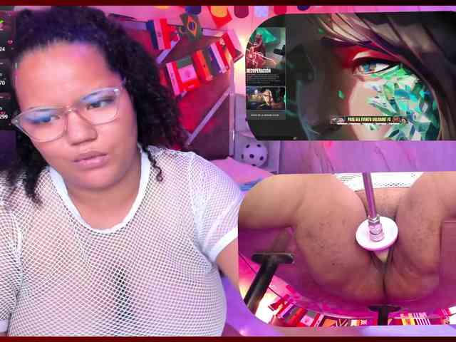 MhiaRey webcam