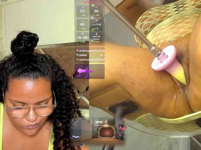 MhiaRey webcam