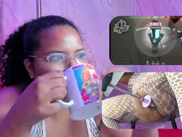 MhiaRey webcam
